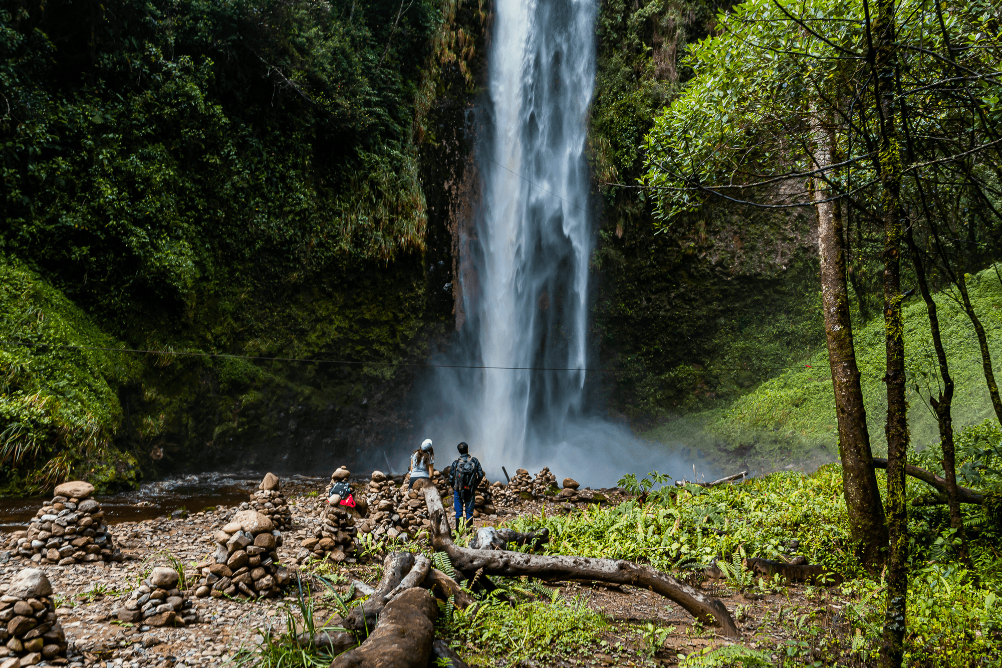 Una cascada en el Qhapaq Nan